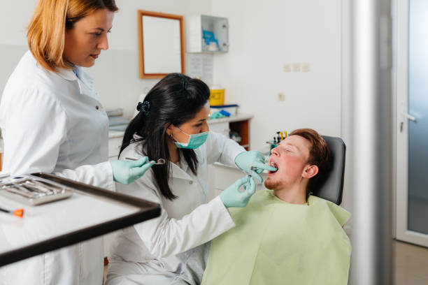 Best Broken or Cracked Tooth Emergency Dentist in Clarks Summit, PA